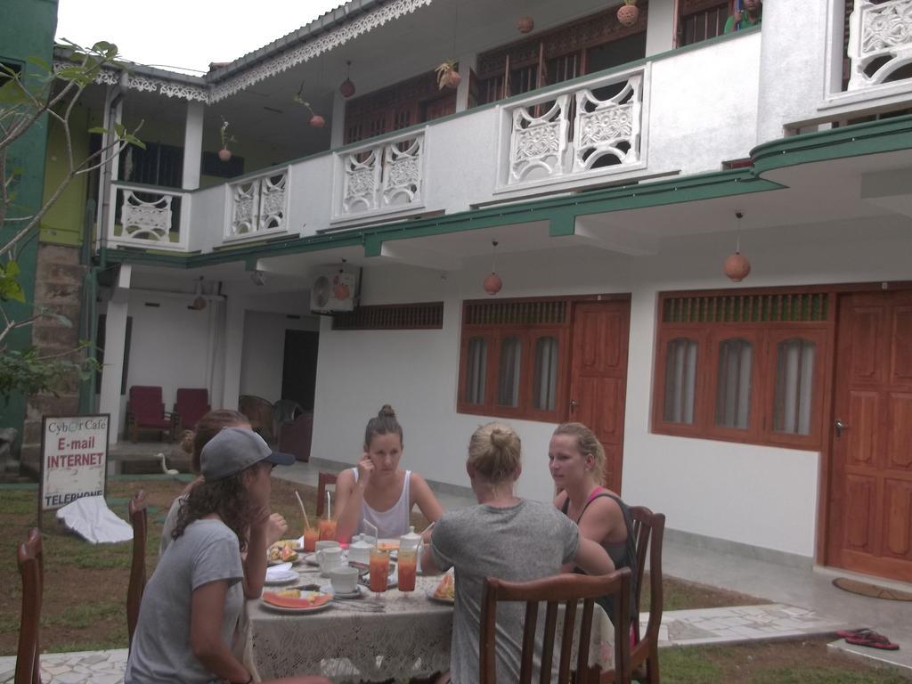 Srilanka Ayurveda Hotel Hikkaduwa Exterior foto